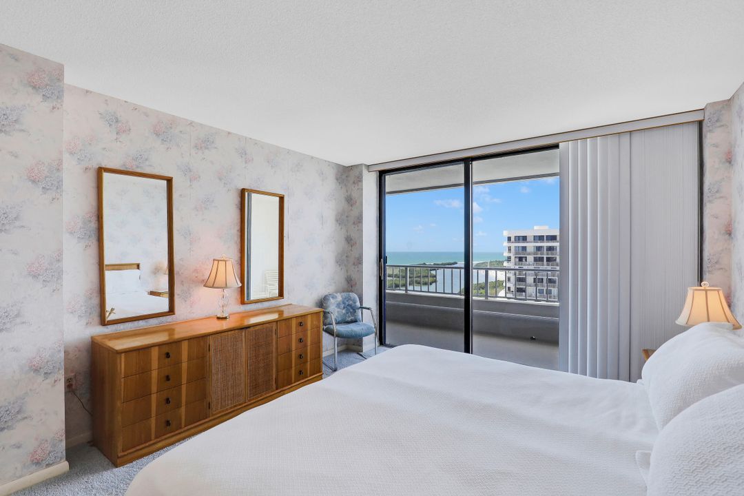 260 Seaview Ct #1910, Marco Island, FL 34145