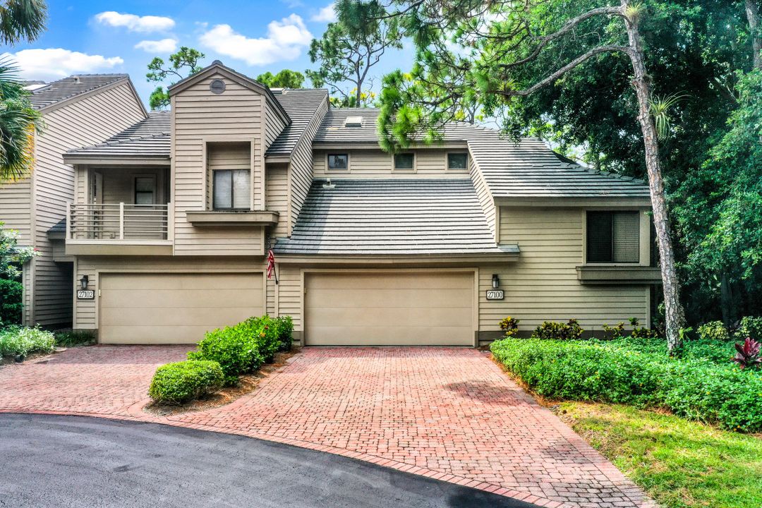 27100 Oakwood Lake Dr, Bonita Springs, FL 34134