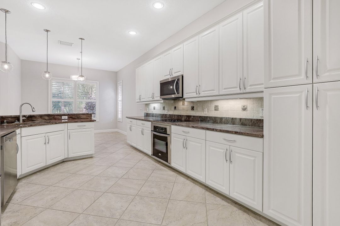 26437 Lucky Stone Rd #Apt. 202, Bonita Springs, FL 34135