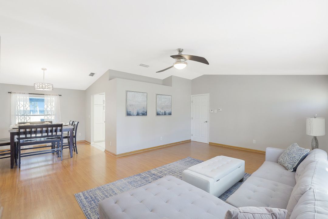 18469 Phlox Dr, Fort Myers, FL 33967