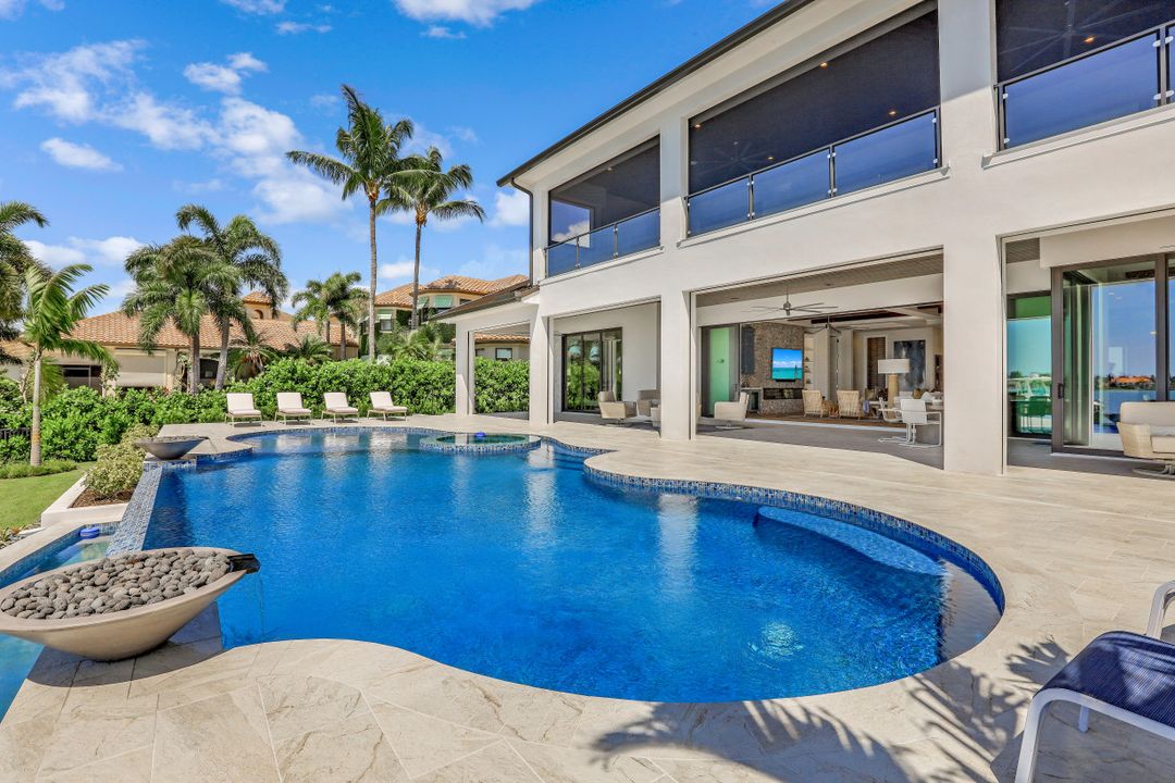 680 S Barfield Dr, Marco Island, FL 34145