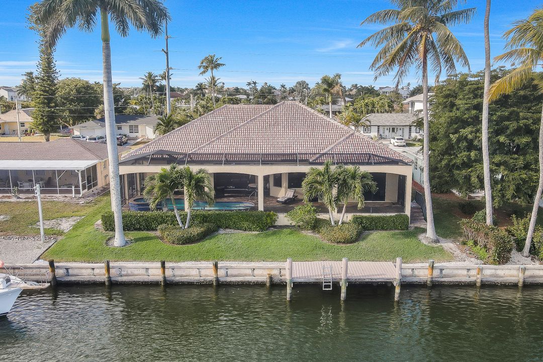 1213 Martinique Ct, Marco Island, FL 34145