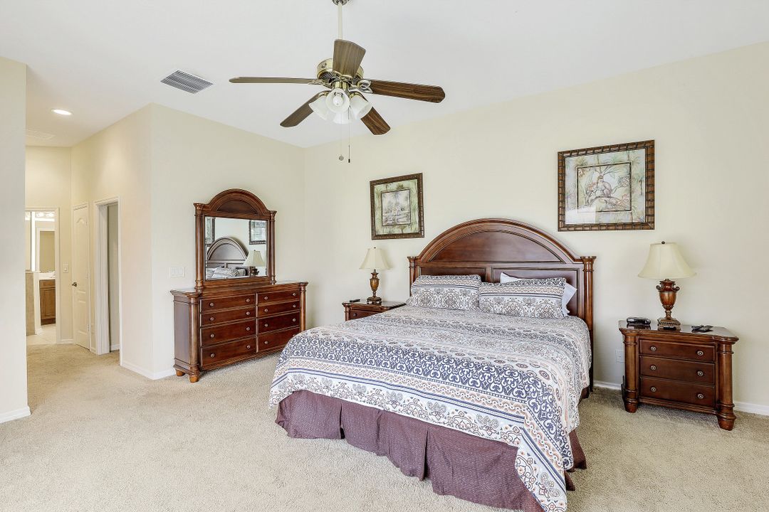 1087 Tivoli Dr, Naples, FL 34104