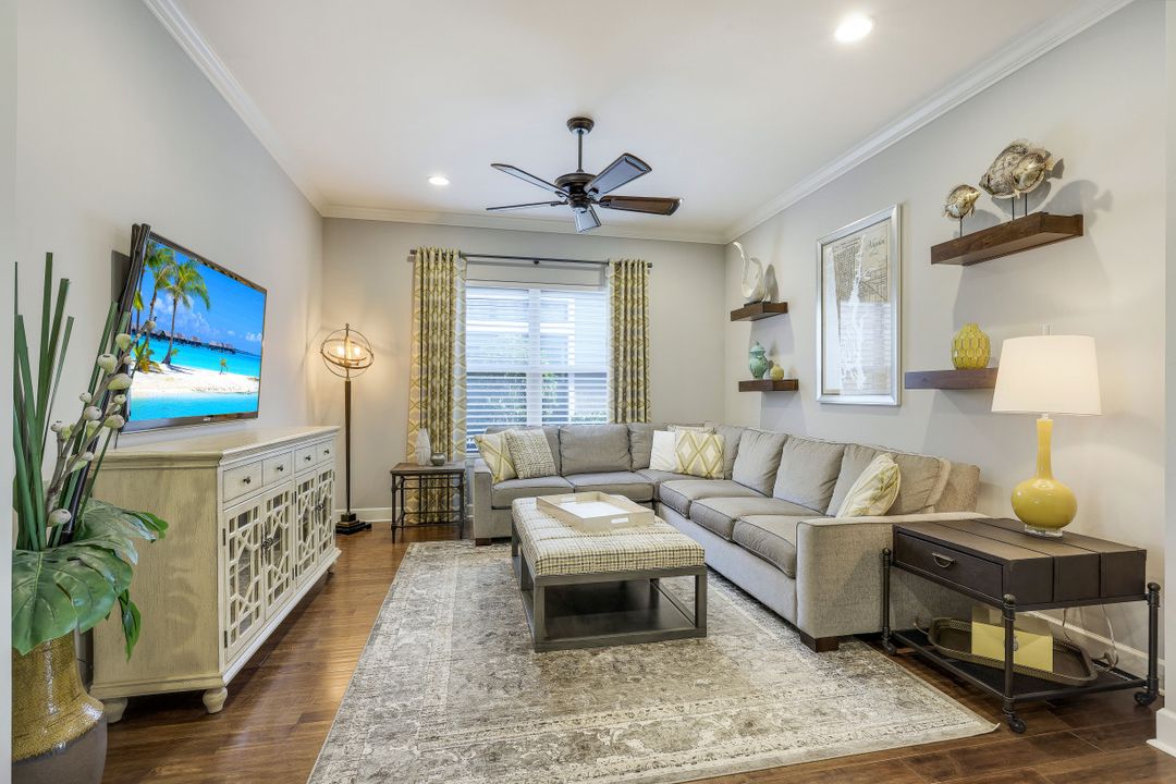 8848 Savona Ct, Naples, FL 34119