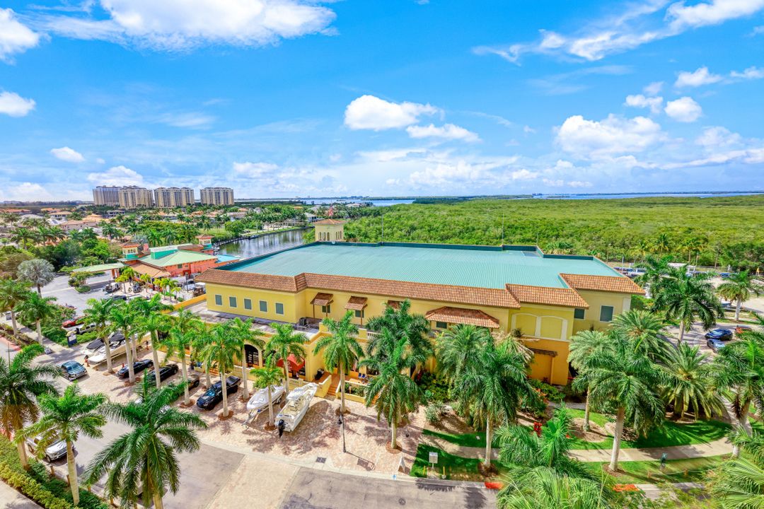 5781 Cape Harbour Dr #910, Cape Coral, FL 33914