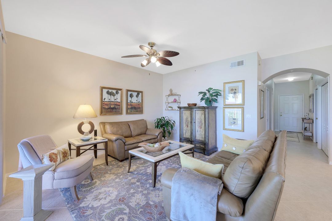 2720 Cypress Trace Cir #2921, Naples, FL 34119
