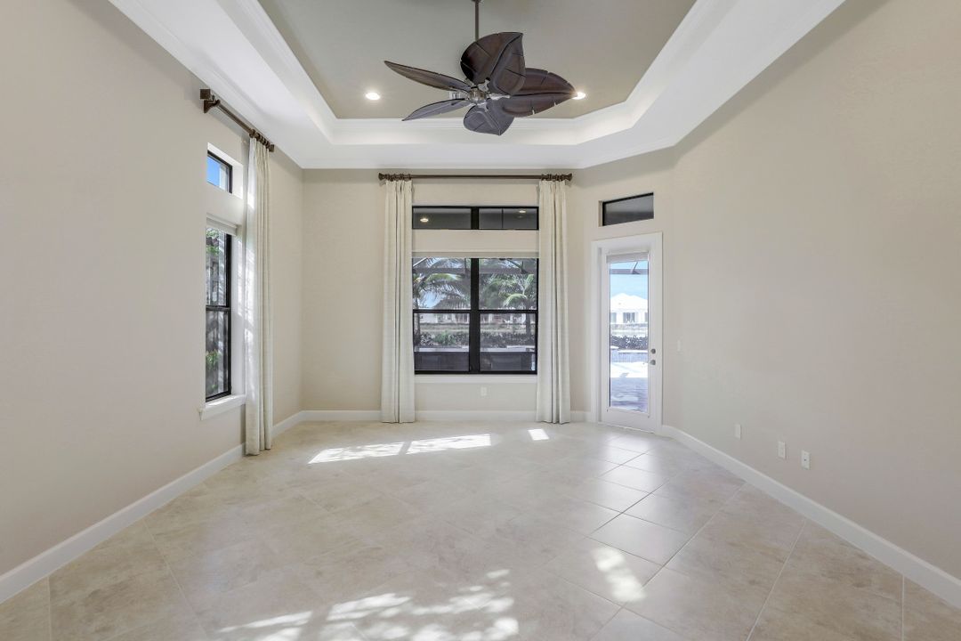 3341 Fanny Bay Ln, Naples, FL 34114