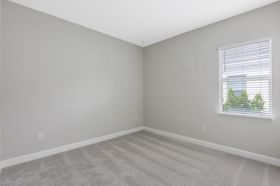 18645 WildBlue Blvd, Fort Myers, FL 33913