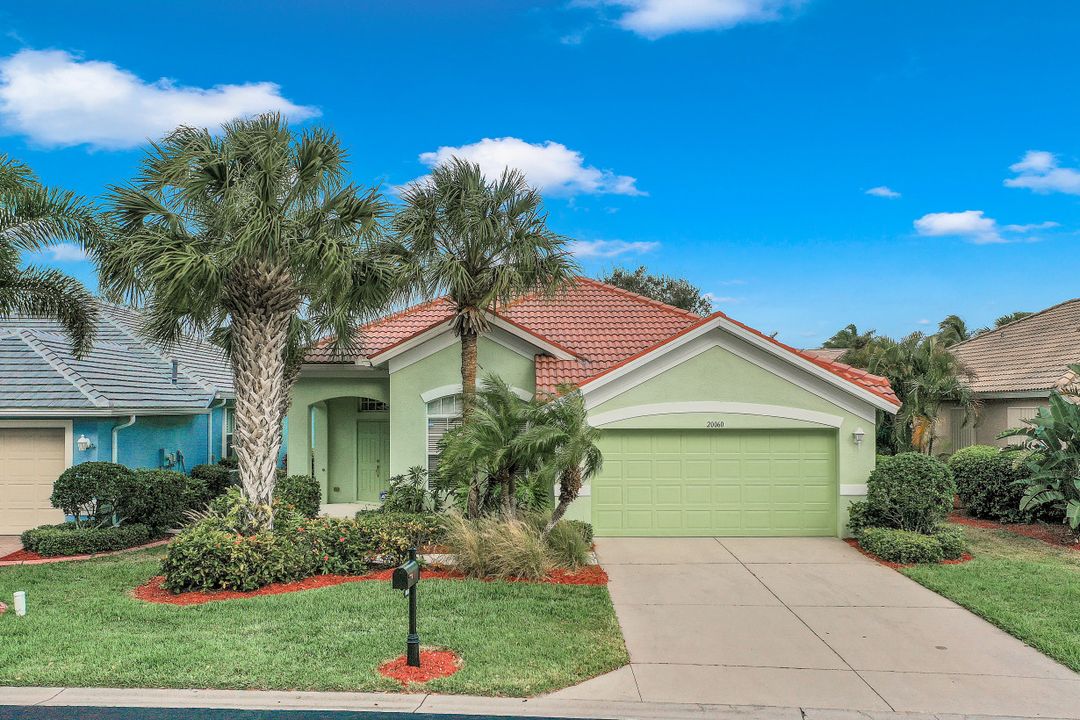 20060 Rookery Dr, Estero, FL 33928