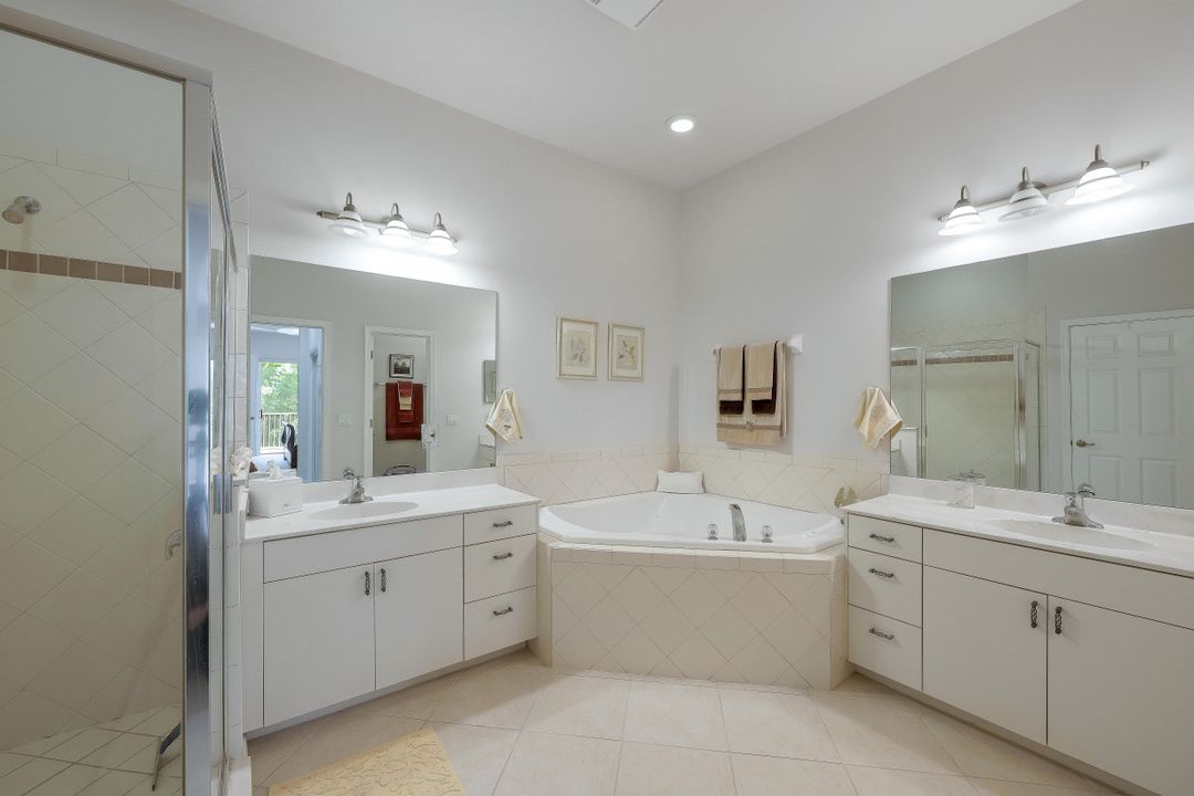 17490 Old Harmony Dr #202, Fort Myers, FL 33908