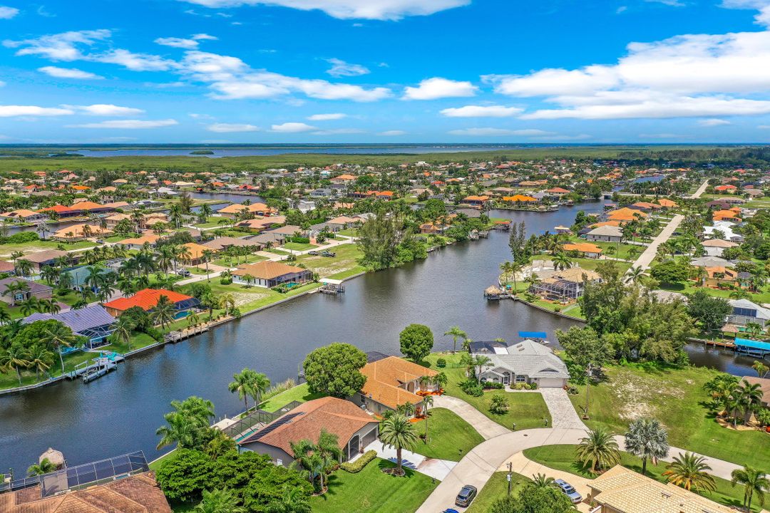 3026 SW 26th Ave, Cape Coral, FL 33914