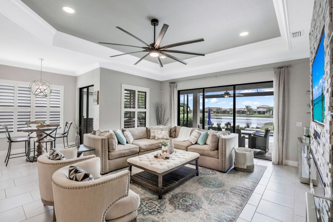 11691 Stonecreek Cir, Fort Myers, FL 33913