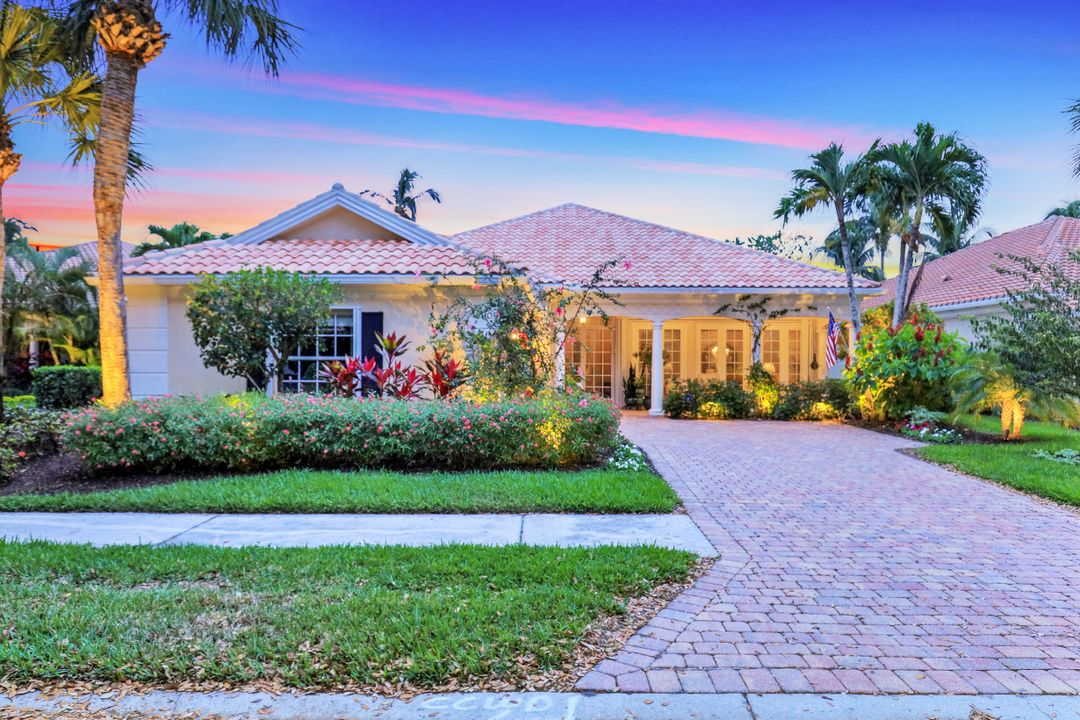 2909 Hatteras Way, Naples, FL 34119