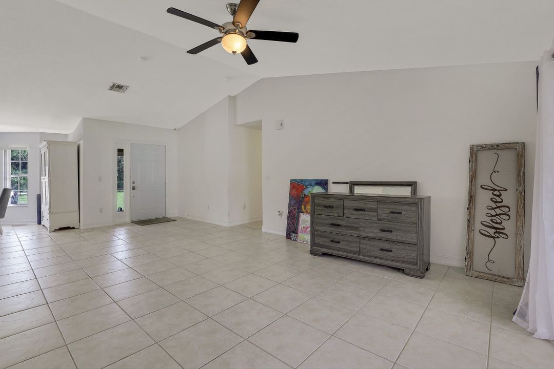 3660 20th Ave SE, Naples, FL 34117