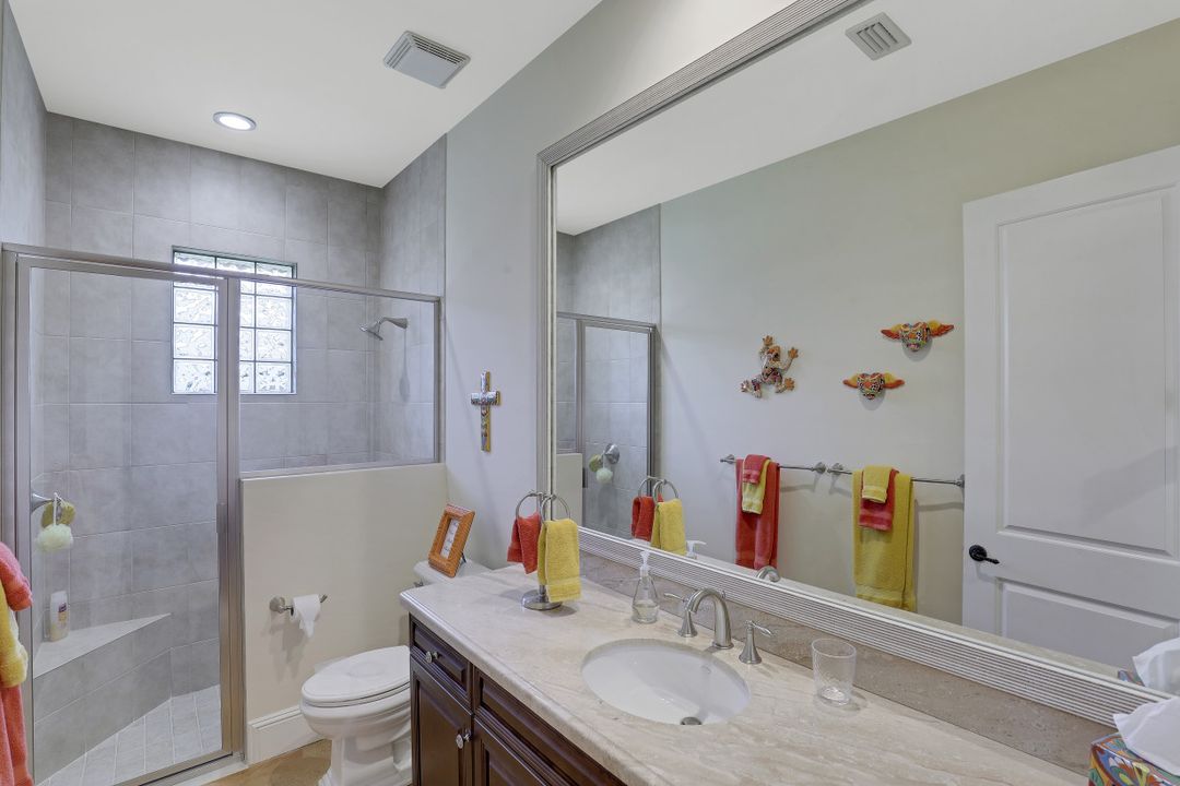 16671 Pistoia Way, Naples, FL 34110