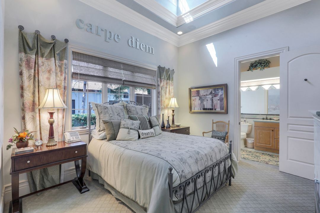 2904 Indigobush Way, Naples, FL 34105