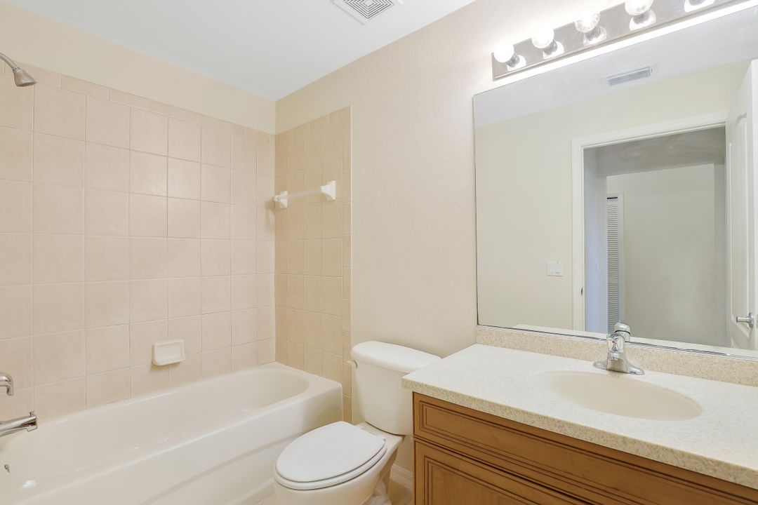 10307 Heritage Bay Blvd #1213, Naples, FL 34120