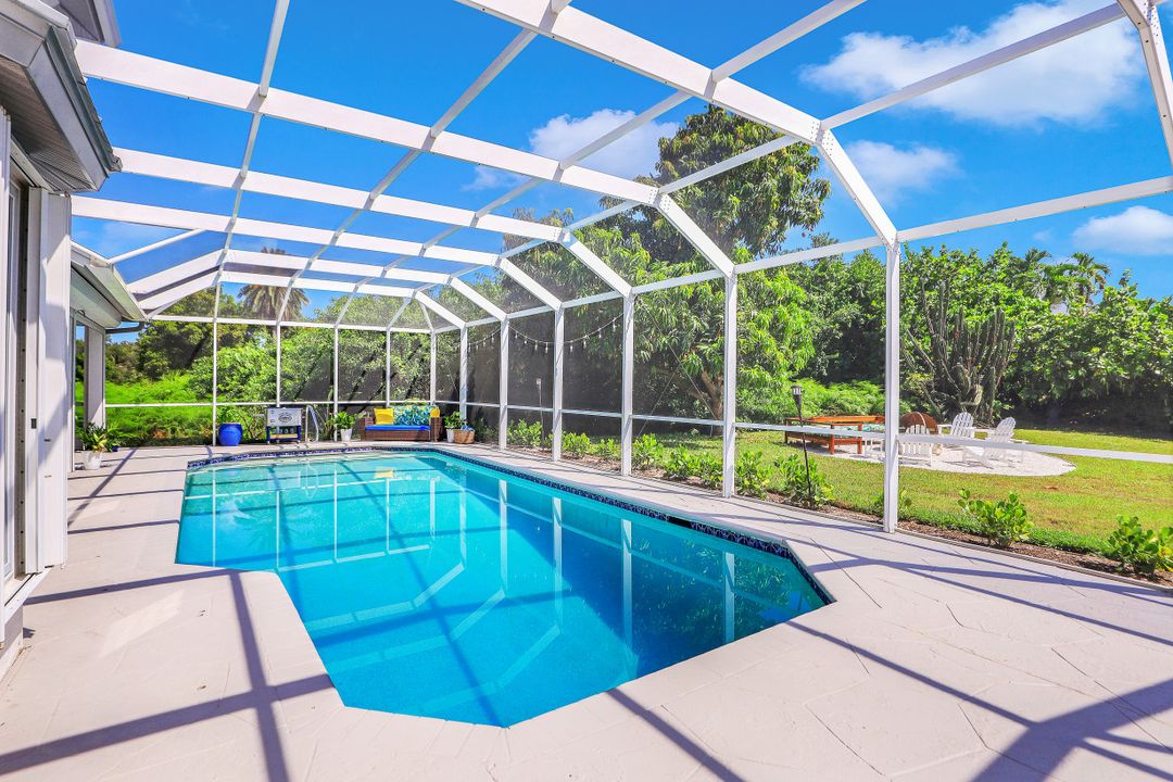 851 Scott Dr, Marco Island, FL 34145