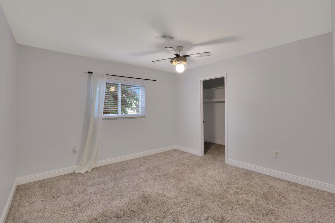 1134 SW 16th Terrace, Cape Coral, FL 33991