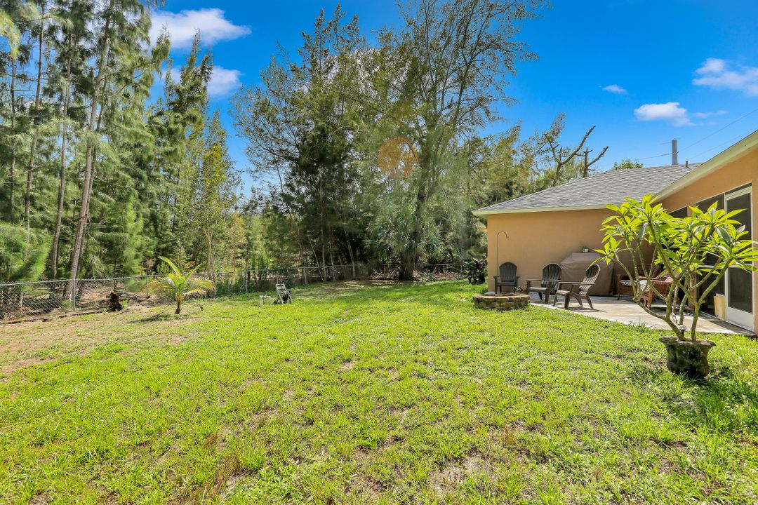 2254 SW 4th St, Cape Coral, FL 33991