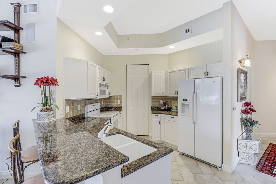 1061 S Collier Blvd #303, Marco Island, FL 34145