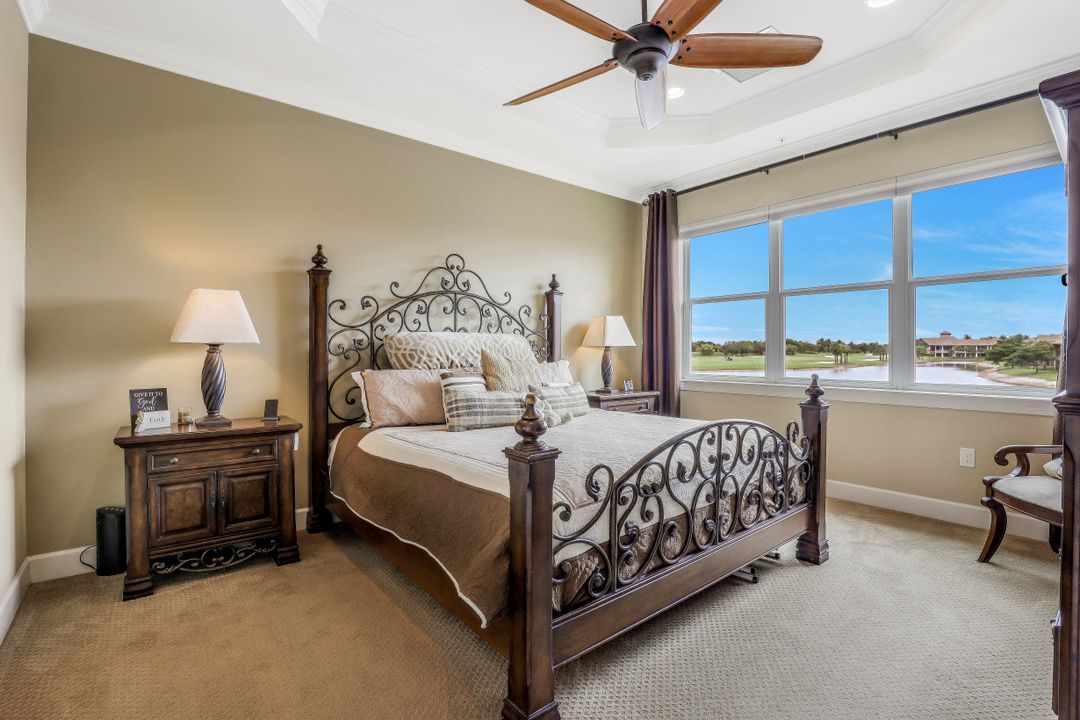 8779 Coastline Ct #202, Naples, FL 34120