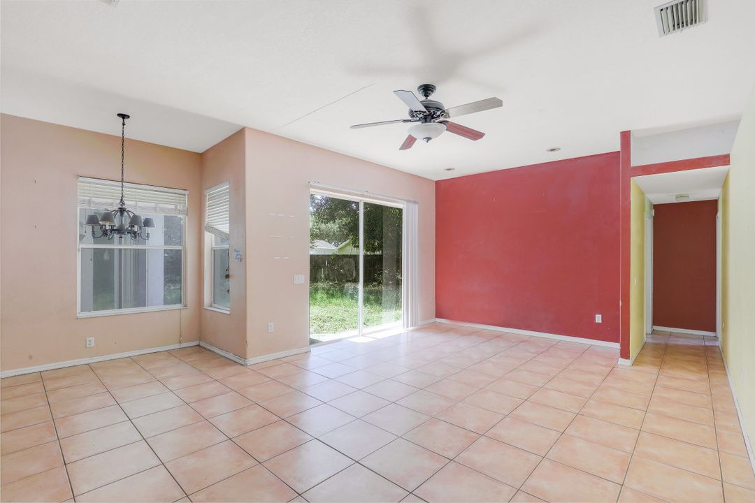 9204 Grand Palm Ct, Riverview, FL 33578