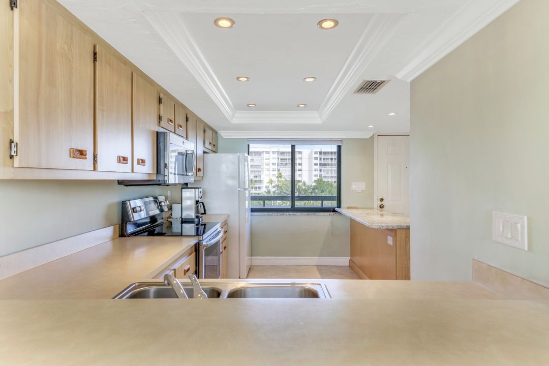 8402 Estero Blvd #302, Fort Myers Beach, FL 33931