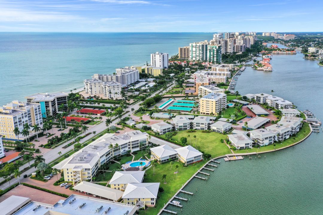 3300 Gulf Shore Blvd N #103, Naples, FL 34103