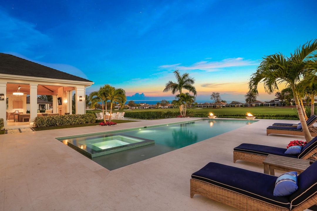 16610 Firenze Way, Naples, FL 34110