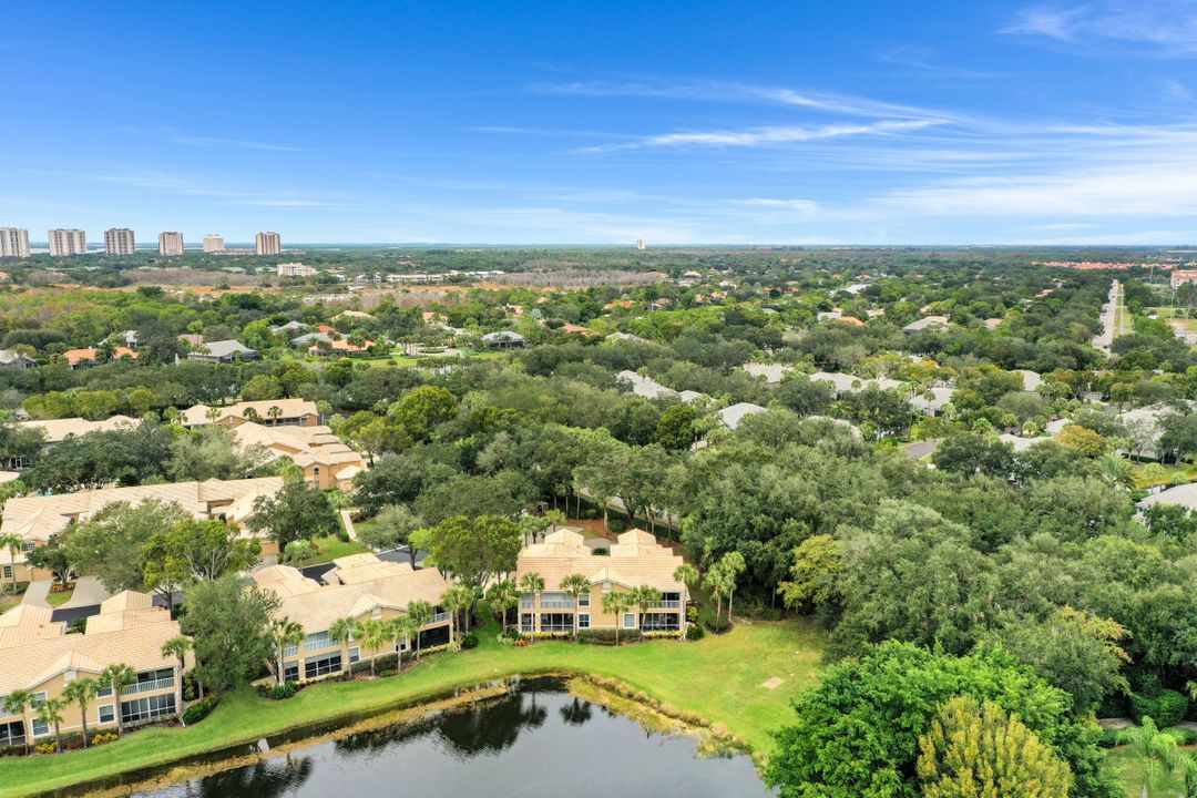 24820 Lakemont Cove Ln #201, Bonita Springs, FL 34134