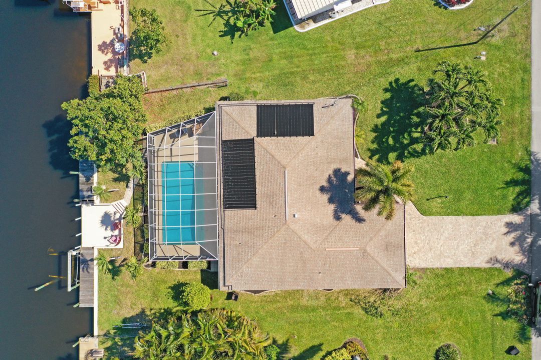 5241 Seagull Ct, Cape Coral, FL 33904