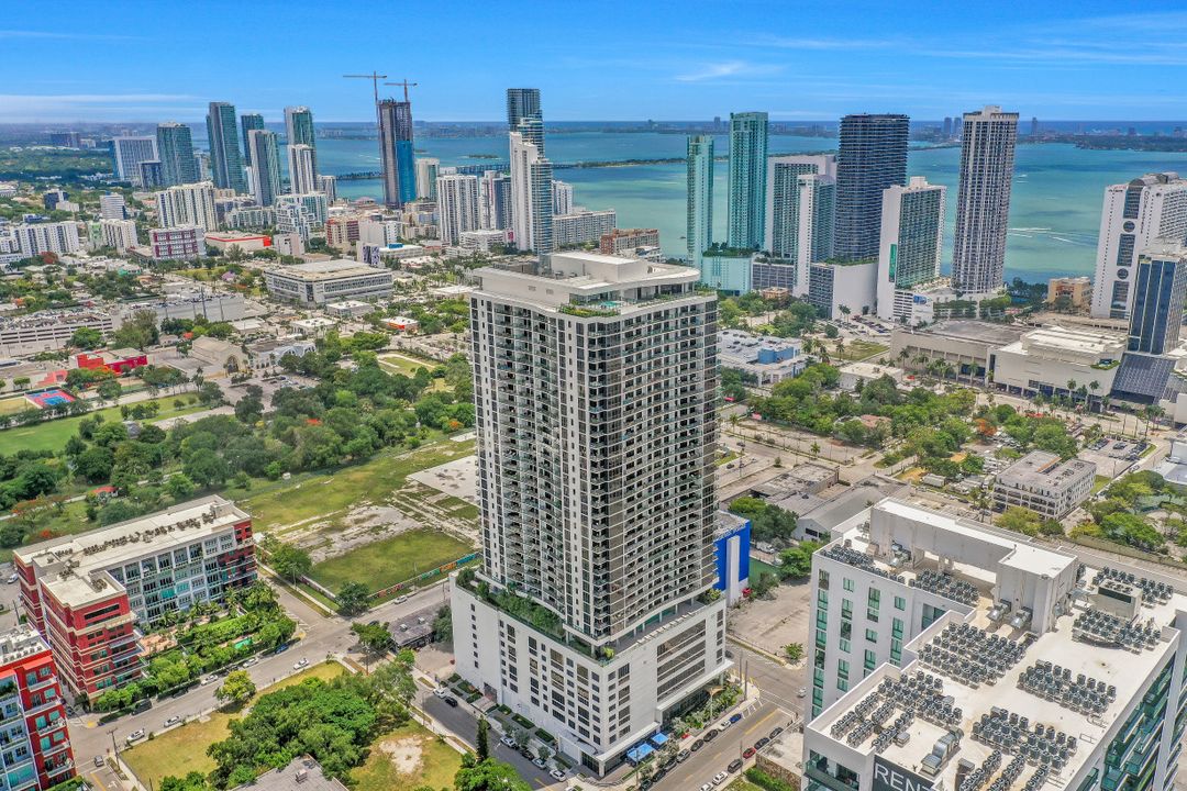 1600 NE 1st Ave #3503, Miami, FL 33132