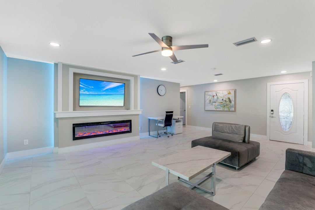 129 SW 54th Terrace, Cape Coral, FL 33914