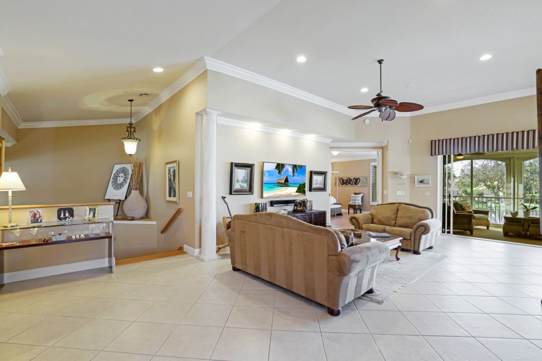 24381 Sandpiper Isle Way #204, Bonita Springs, FL 34134