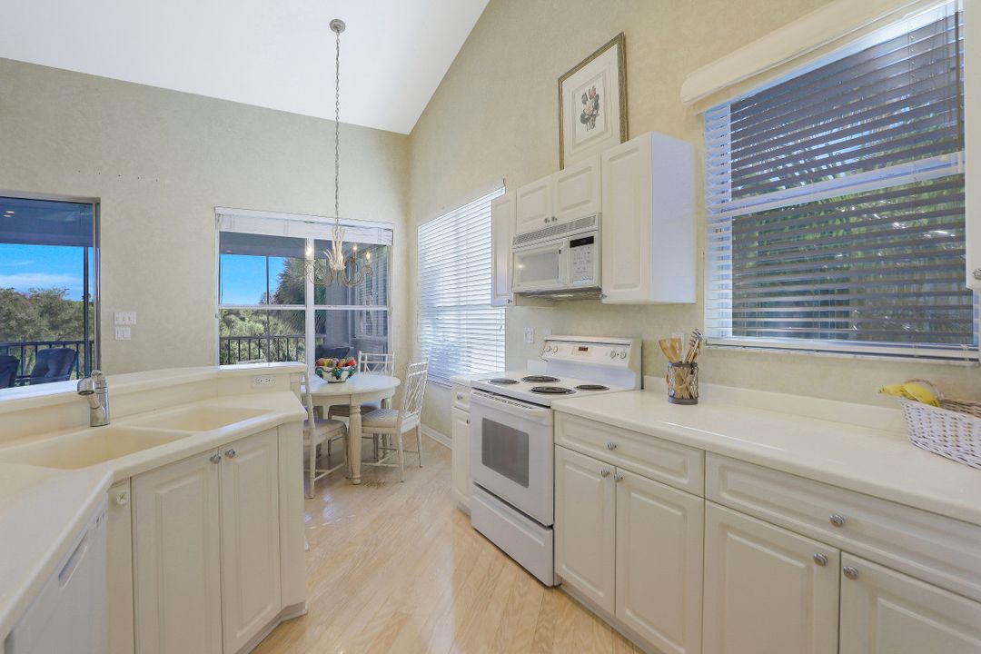 27011 Lake Harbor Ct #202, Bonita Springs, FL 34134