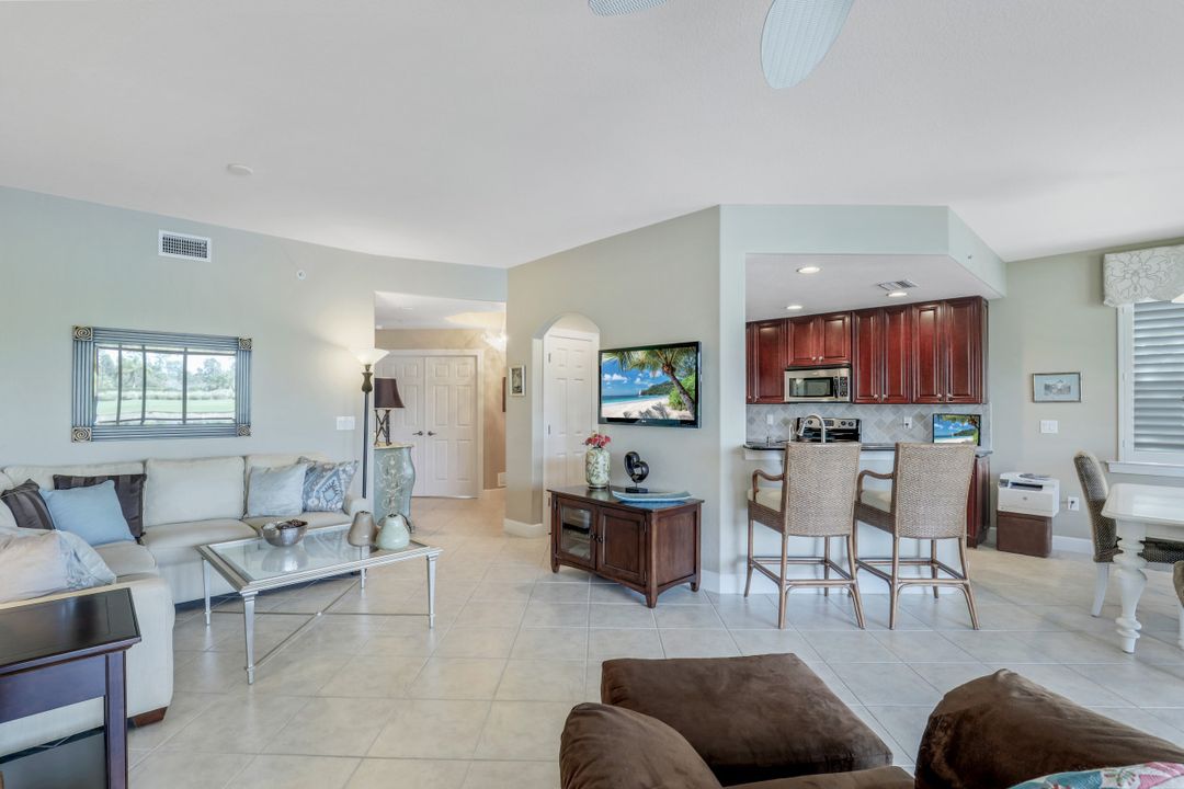 9521 Ironstone Terrace #101, Naples, FL 34120