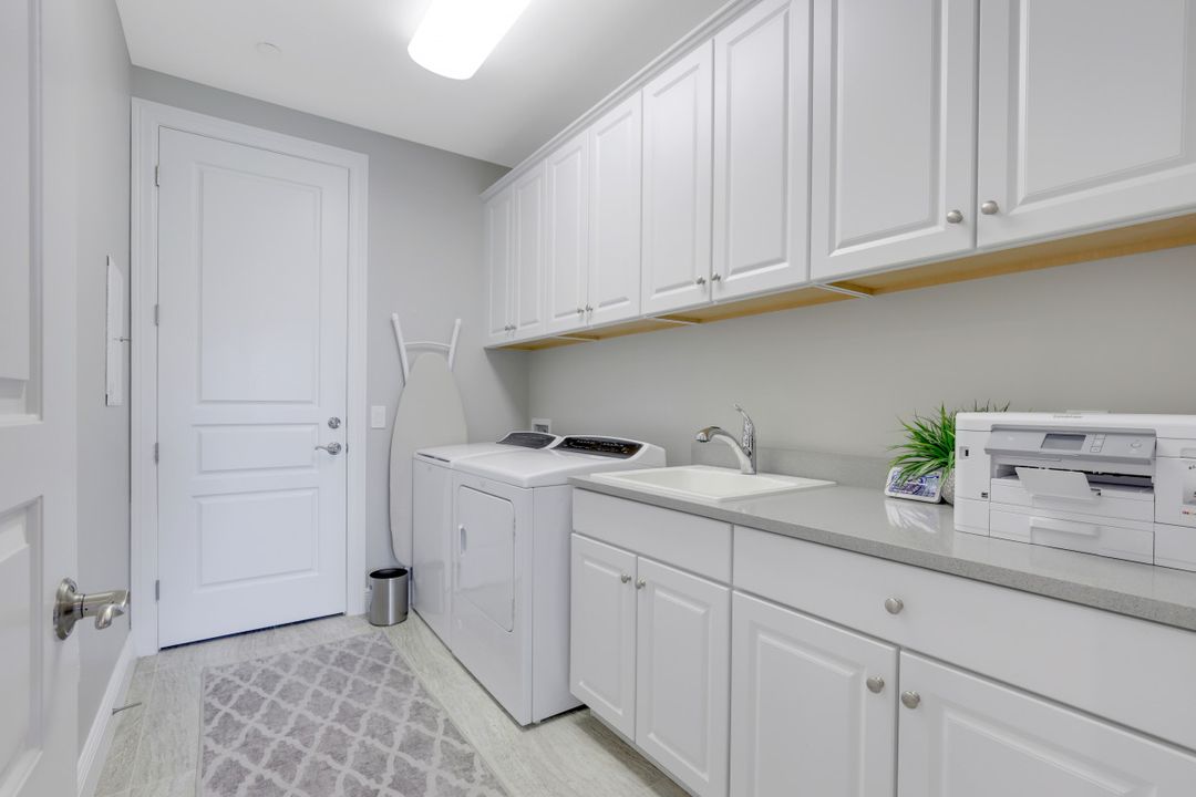 16437 Carrara Way #202, Naples, FL 34110