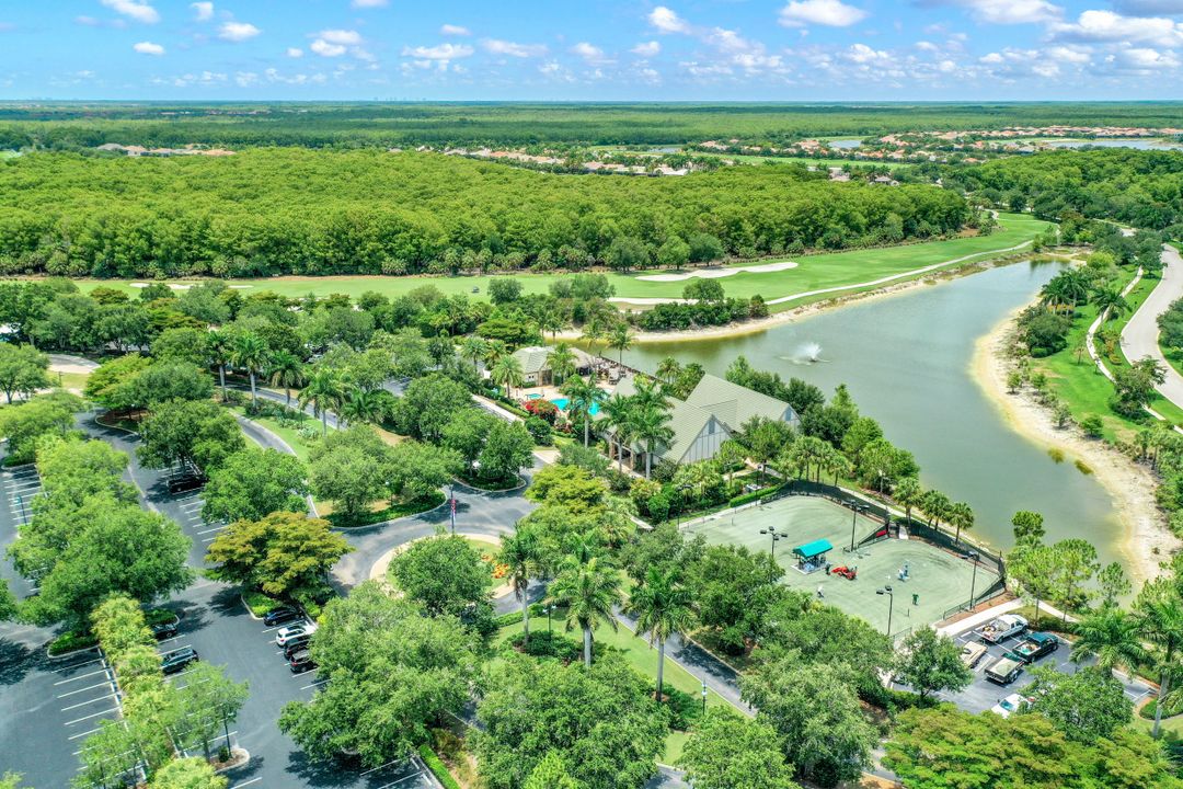 11429 Golden Eagle Ct, Naples, FL 34120