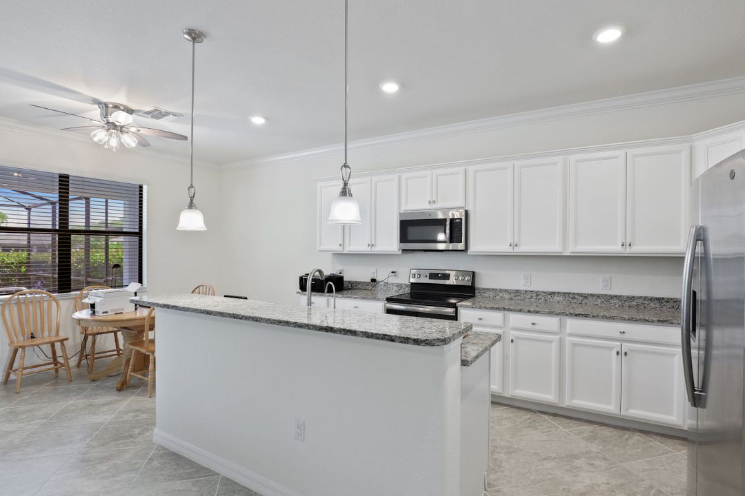 11937 Silver Cobblestone Way, Fort Myers, FL 33913