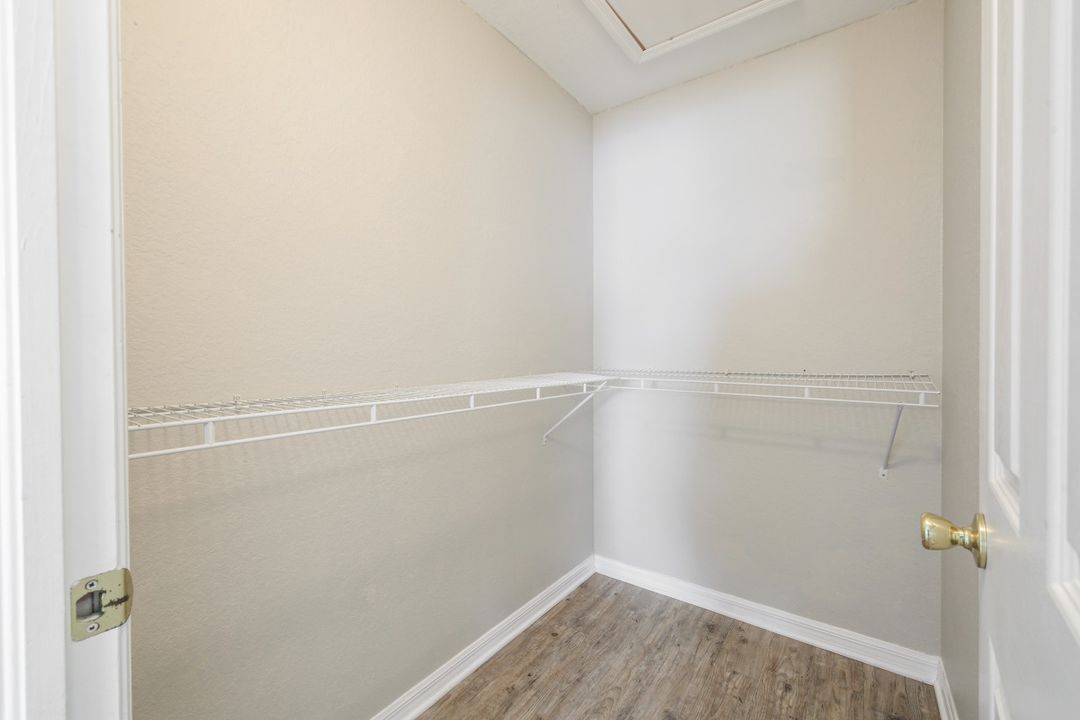 338 NE 23rd St, Cape Coral, FL 33909