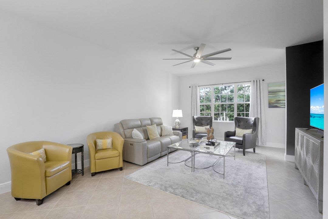 3710 Montreux Ln #203, Naples, FL 34114