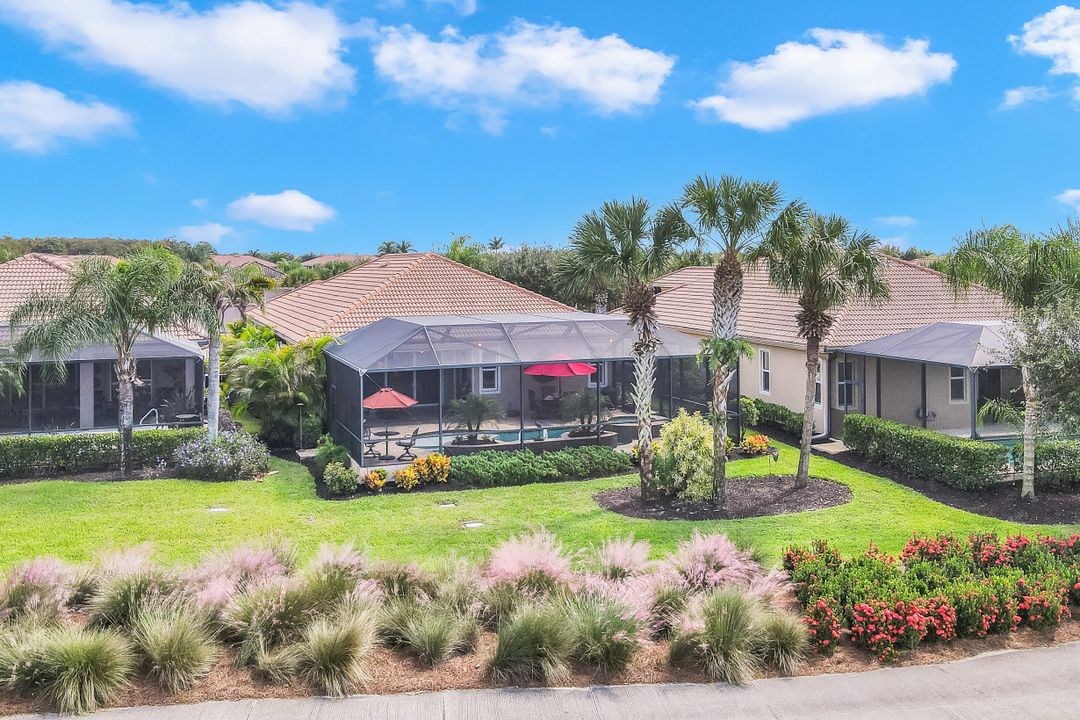 10327 Gator Bay Ct, Naples, FL 34120