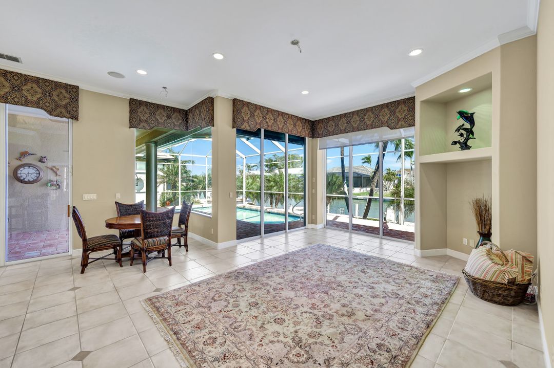 469 Persian Ct, Marco Island, FL 34145