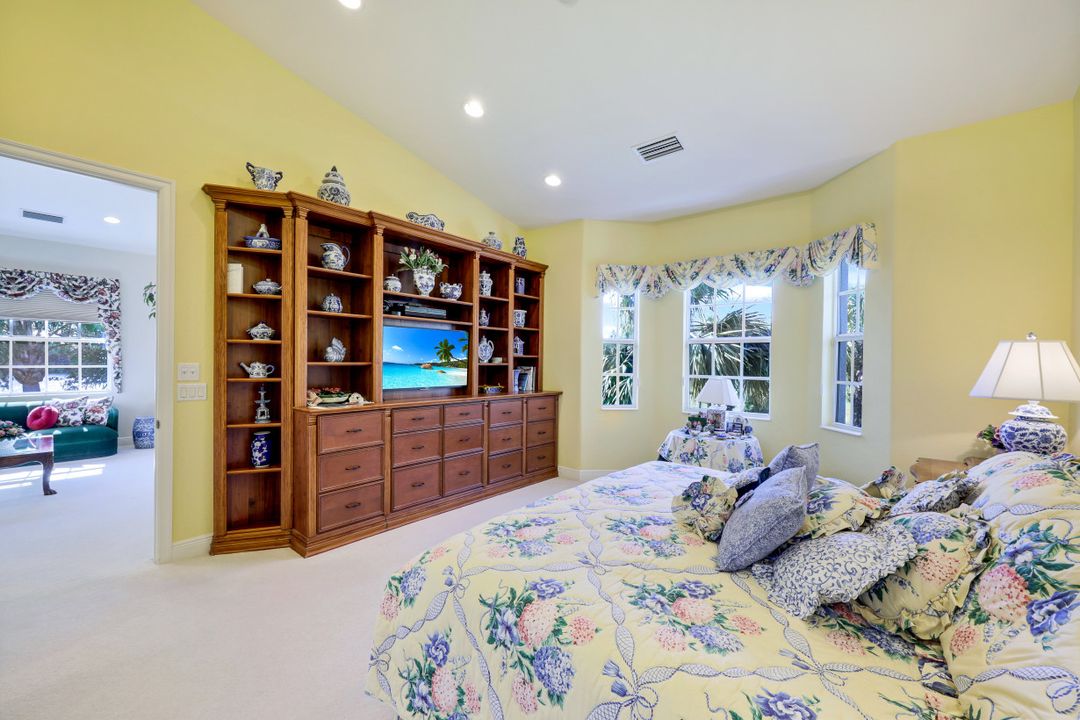 10500 Marino Pointe Drive #703, Miromar Lakes, FL 33913