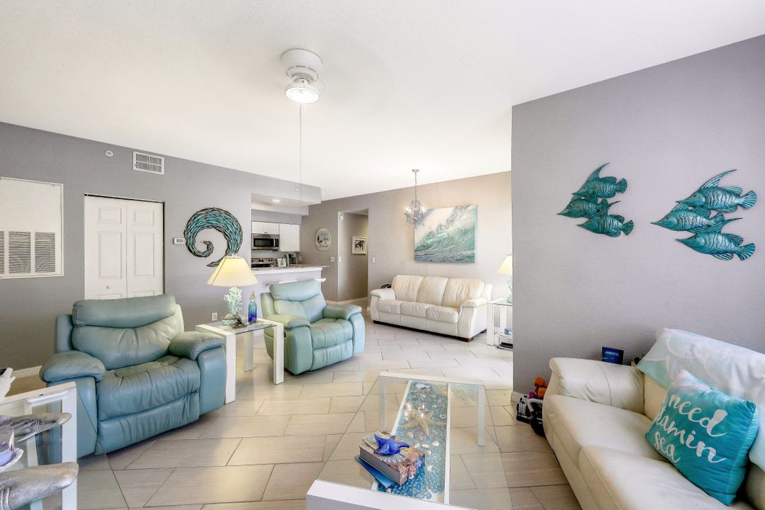 4635 St Croix Ln #1222, Naples, FL 34109