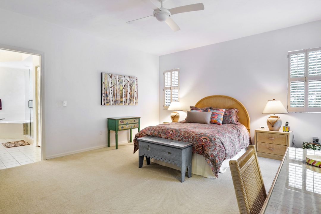 6500 Valen Way #305A, Naples, FL 34108