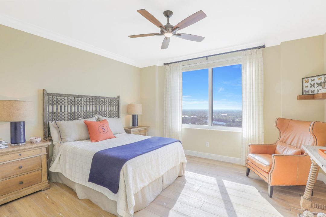 275 Indies Way #1501, Naples, FL 34110