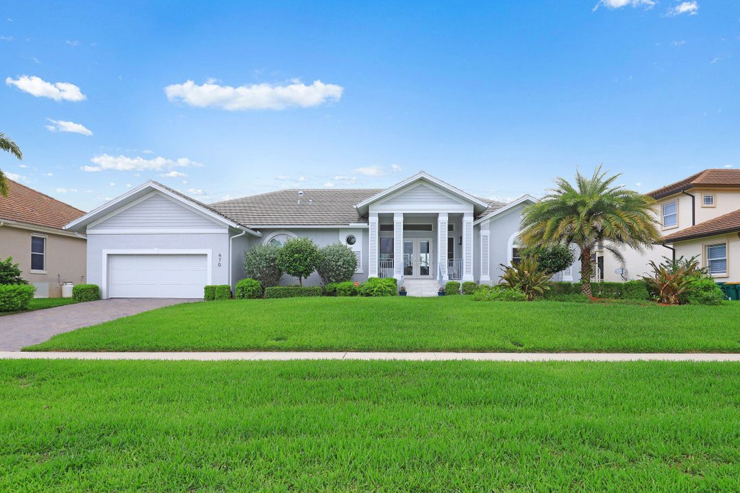 470 Maunder Ct, Marco Island, FL 34145