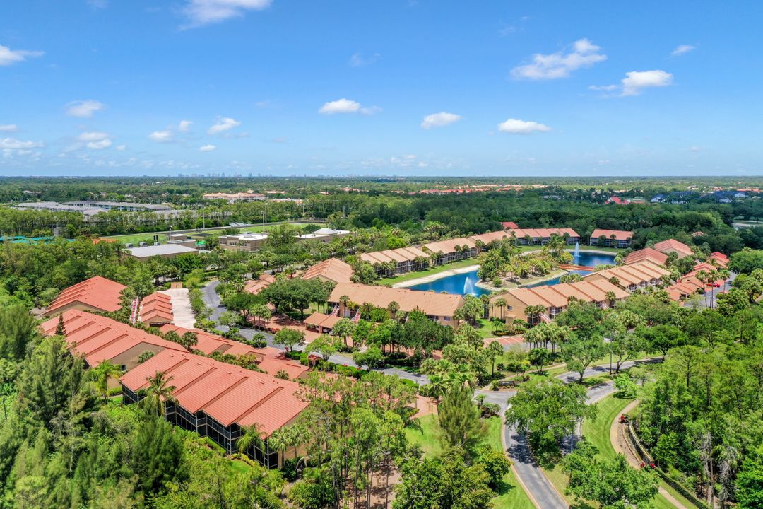 1650 Windy Pines Dr #8, Naples, FL 34112